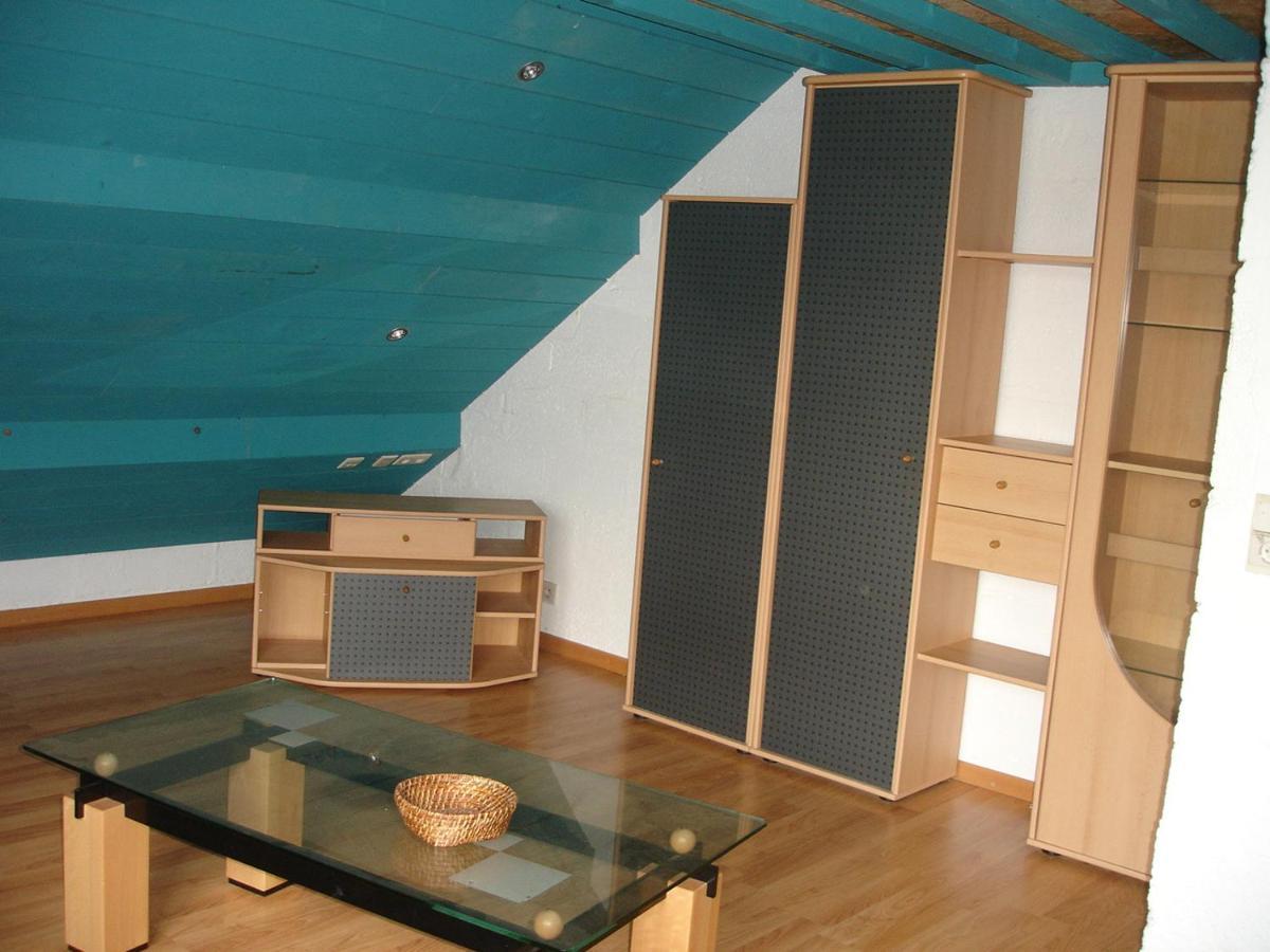 L'Appartement & Dortoir Chez Jean-Luc Baelen Exteriér fotografie